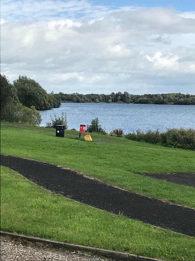 Craigavon Lakelands المظهر الخارجي الصورة